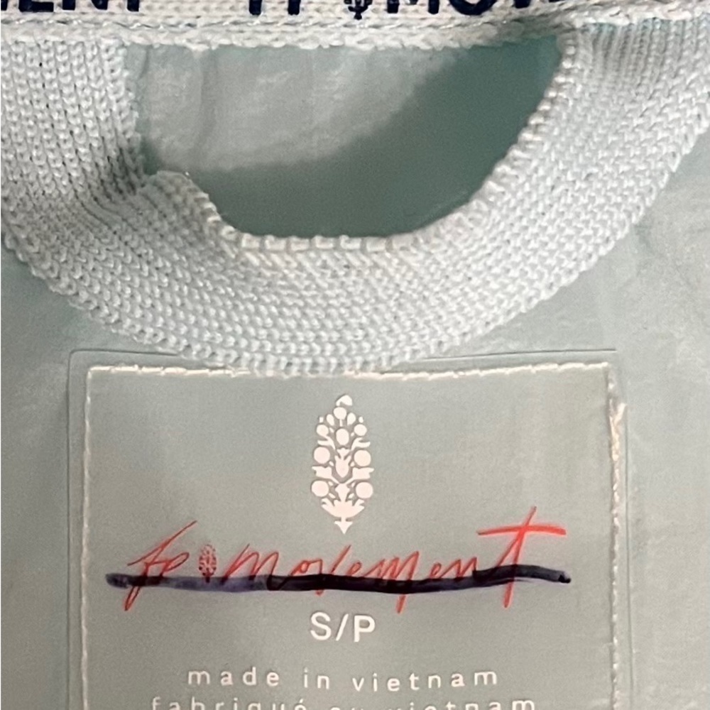 NWOT Free People High Frequency Cropped Puffer Reflection Blue - Size Small - Picture 6 of 8